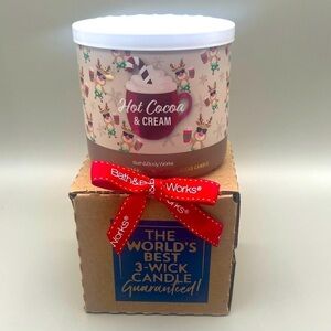 Bath & Body Works HOT COCOA AND CREAM 3 Wick Holiday Candle In Box NEW